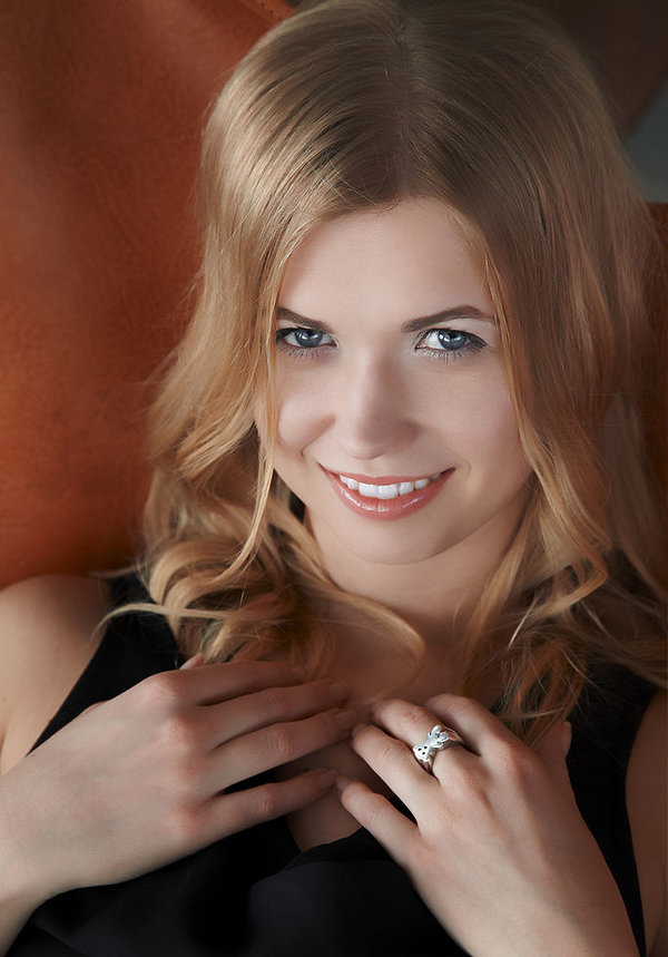 Уль, 27 лет, 9 размер груди